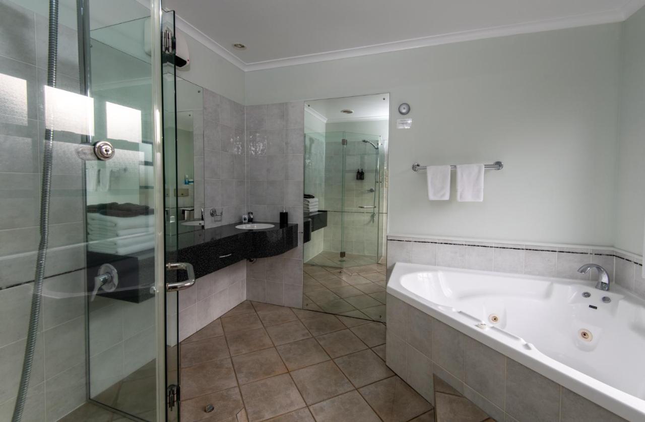 Cambridge Mews Motel Bagian luar foto