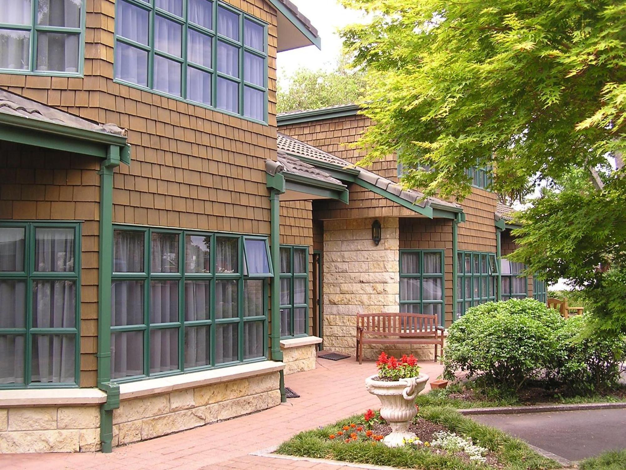 Cambridge Mews Motel Bagian luar foto