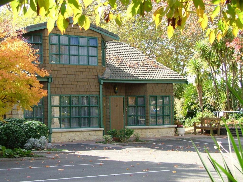 Cambridge Mews Motel Bagian luar foto