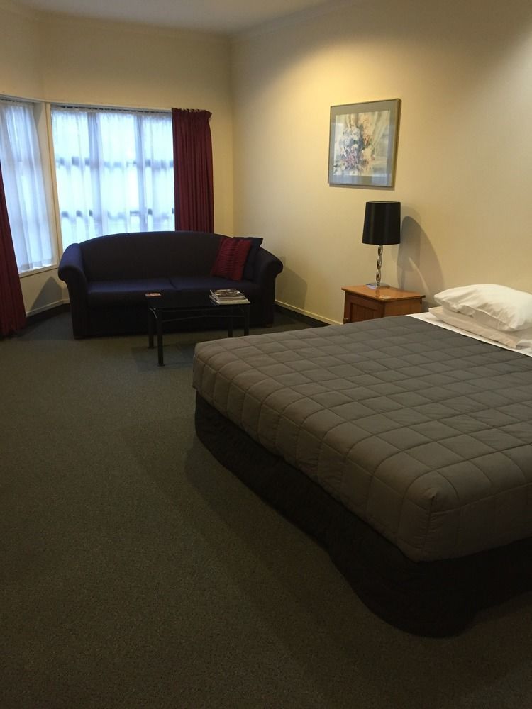 Cambridge Mews Motel Bagian luar foto